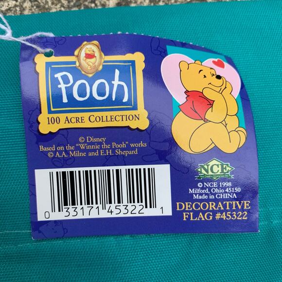 Vintage 1998 Pooh 100 Acre Collection Decorative Winnie the Pooh Flag - Picture 2 of 4